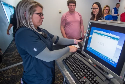 HC_news_Autism_Flies_05